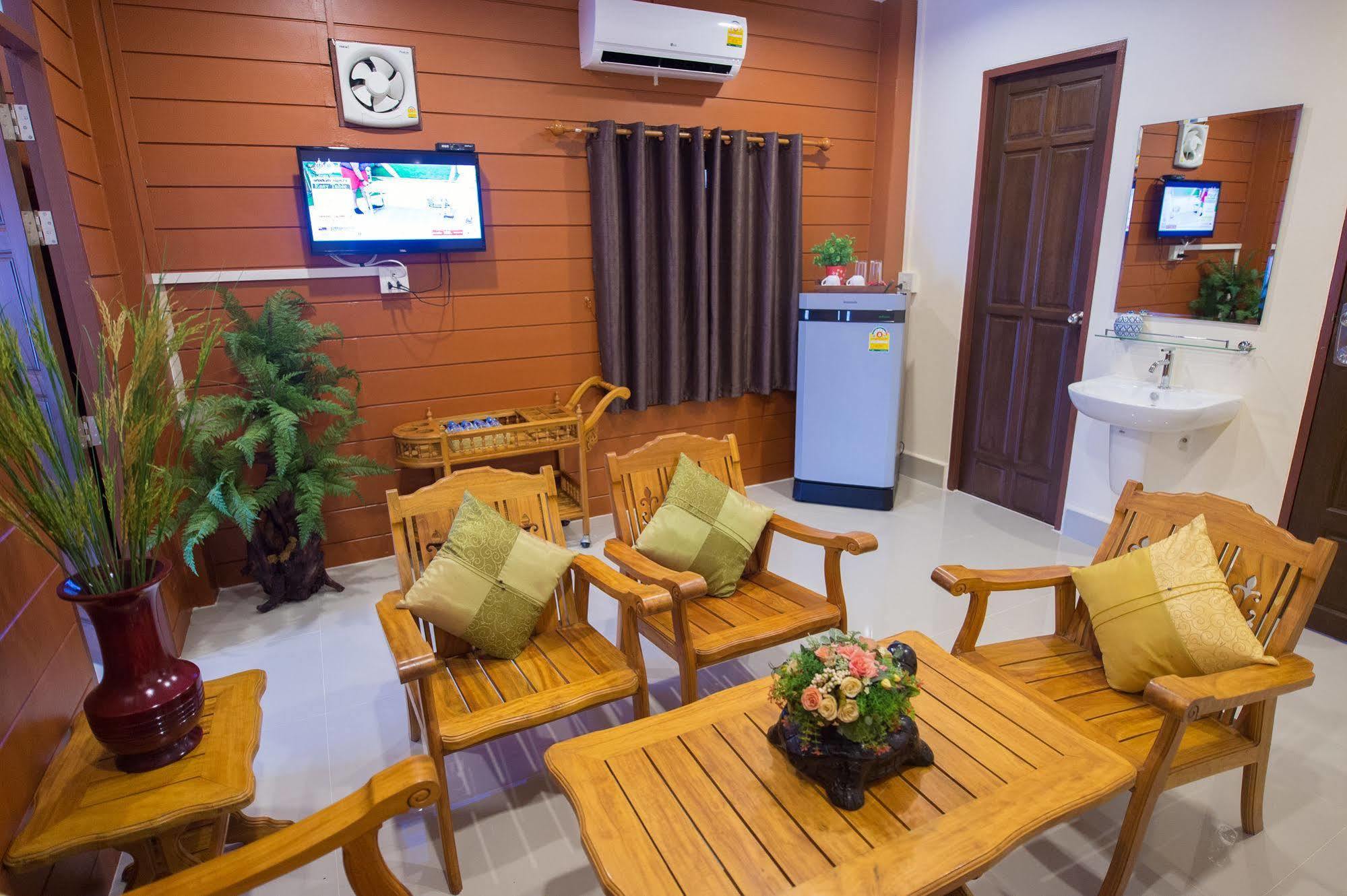 Sri Siam Resort Kanchanaburi Exterior photo